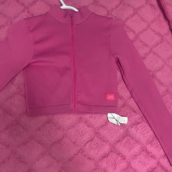 Pink crop top zip up - Picture 1 of 5